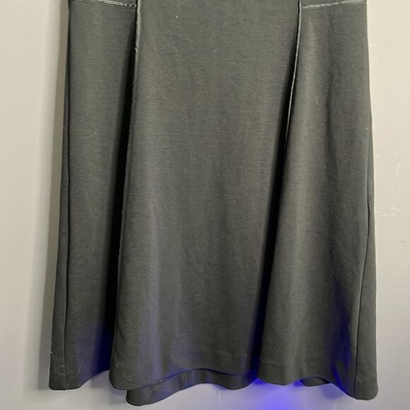 Michael Kors Black Sleeveless A Line Dress Gold Studded Round Neckline Size 8 - Picture 3 of 10